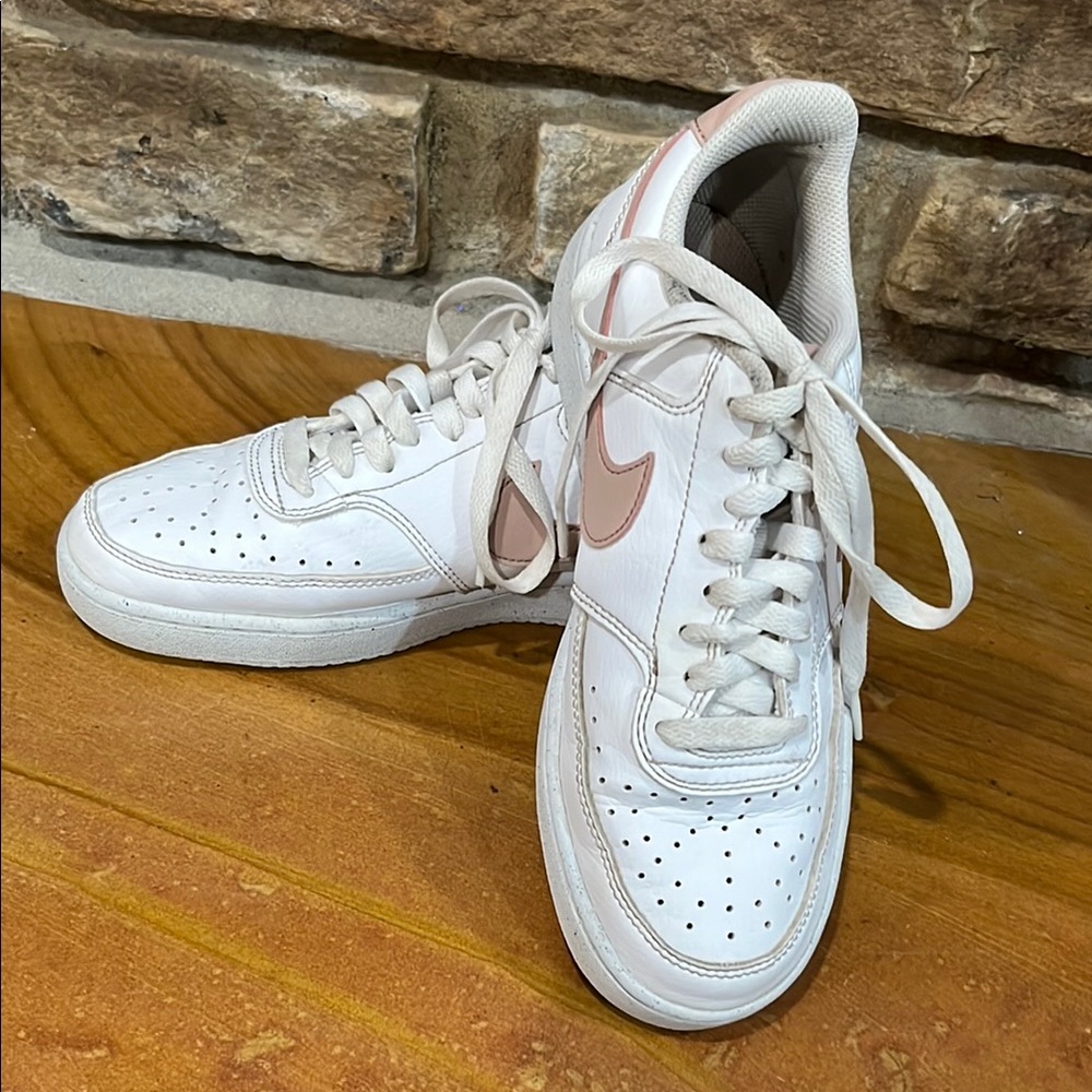 Nike White and Pink Sneakers Air Force 1